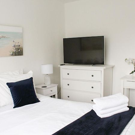 普利斯坦丁Lovely Bungalow Close To Beach别墅 外观 照片